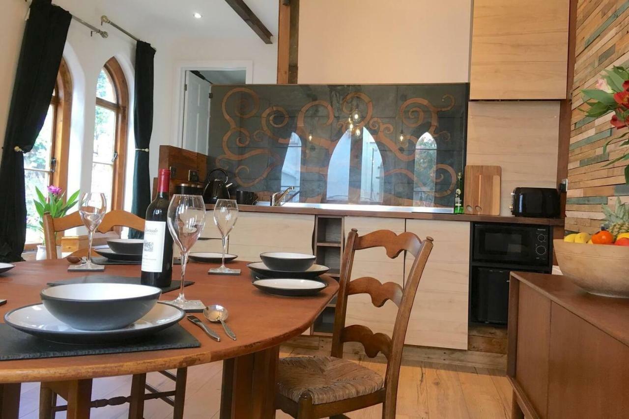 The Hideaway - A Charming, Unique Retreat In Long Ashton, * Bristol