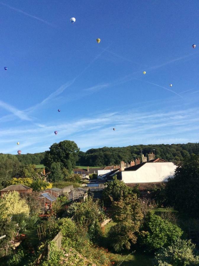 The Hideaway - A Charming, Unique Retreat In Long Ashton, * Bristol